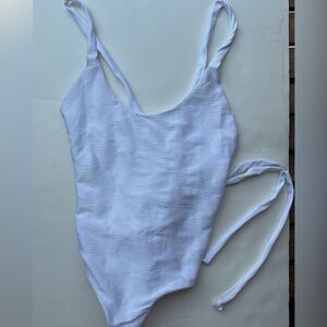 Tavik Sicily Textured Amafli One Piece Swimsuit Size Small